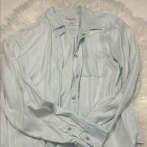American Eagle Denim Shirt Size XS